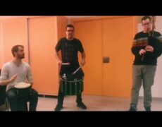 Descubre la vibrante música tradicional del tamboril en Teruel: un viaje turístico imperdible