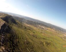 Descubre la emoción del parapente en Teruel: Un viaje imperdible para los amantes del turismo de aventura
